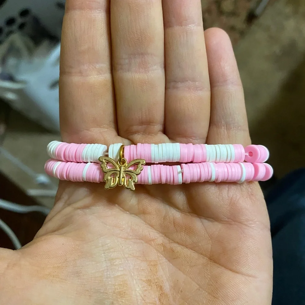 Pink clay bead bracelet - Picture 1 of 1